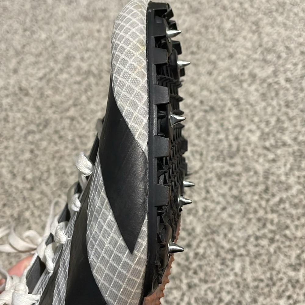 Mens Adidas spikes - Picture 4 of 11